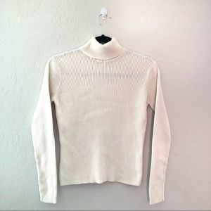 🦔 MOVING SALE Jennifer Moore Turtleneck sweater
